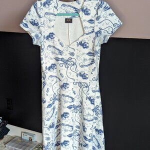 Rock Steady Dress Size L